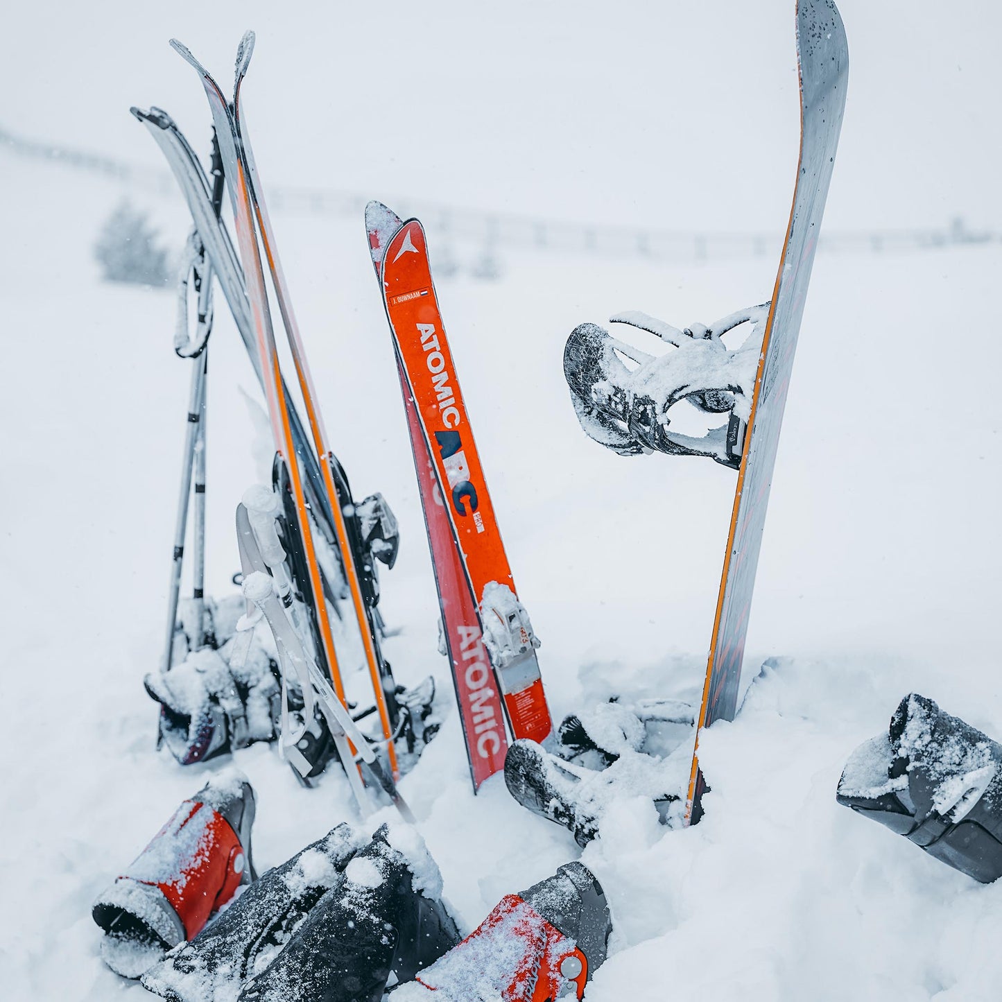 Ski sticker naam en vlag (set van 2)